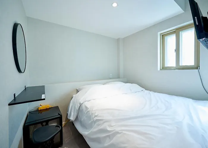 Life In Euljiro Hotel a capsule
