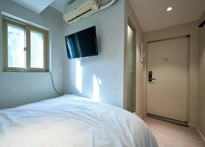 Hotel a capsule Life In Euljiro *